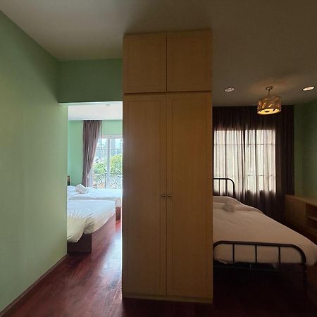 Greenview Ekkamai10 Suite Бангкок Экстерьер фото