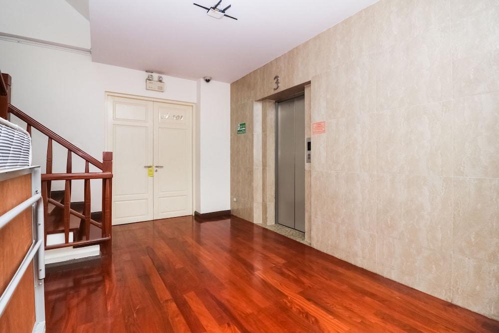 Greenview Ekkamai10 Suite Бангкок Экстерьер фото